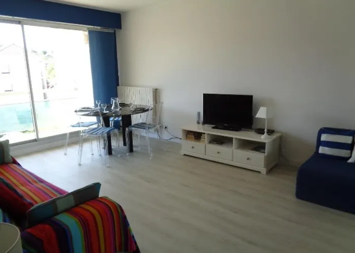 En Centre-ville D'arcachon Avec Balcon, Parking Prive Et Wi-fi, A 300m De La - Fr-1-374-28 Apartmán *