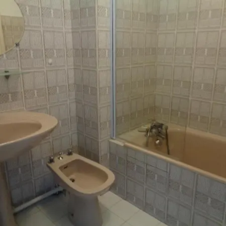 Appartement En Centre-ville D'arcachon Avec Balcon, Parking Prive Et Wi-fi, A 300m De La - Fr-1-374-28 Arcachon
