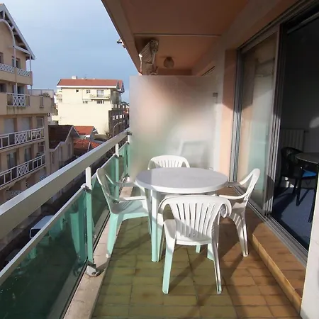 En Centre-ville D'arcachon Avec Balcon, Parking Prive Et Wi-fi, A 300m De La - Fr-1-374-28 아파트